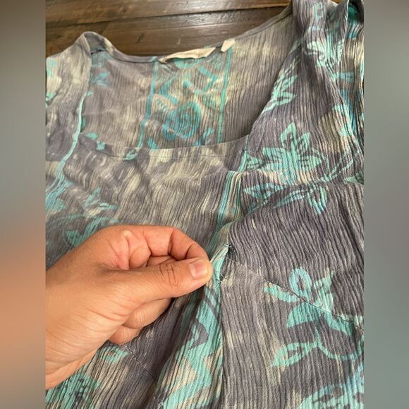Soft Surroundings Tunic Top Blue Grey Floral size L - Picture 4 of 6